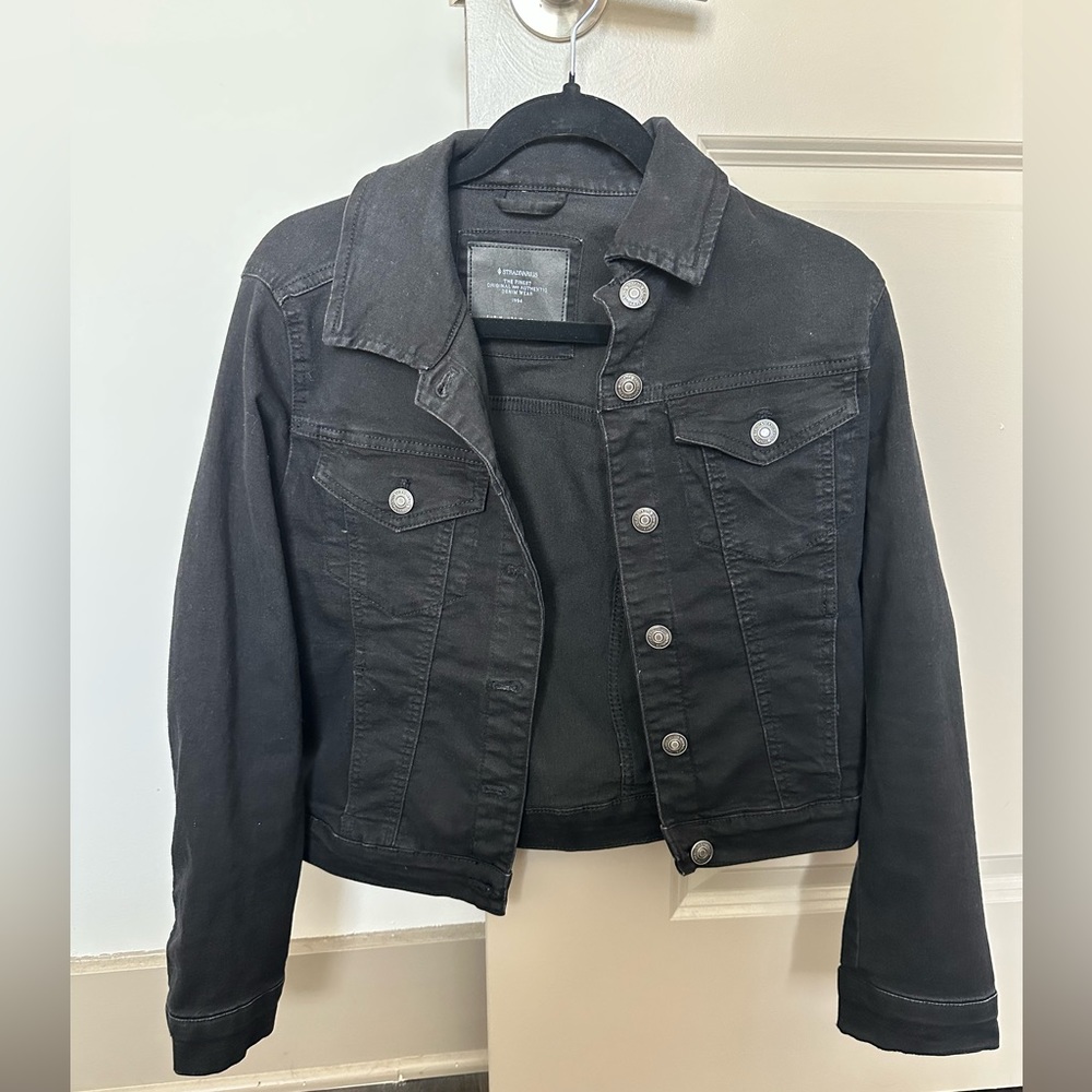 Stradivarius black denim jacket
